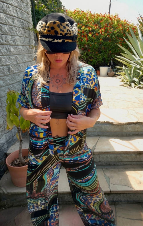 Psychedelic Blue Leopard Set