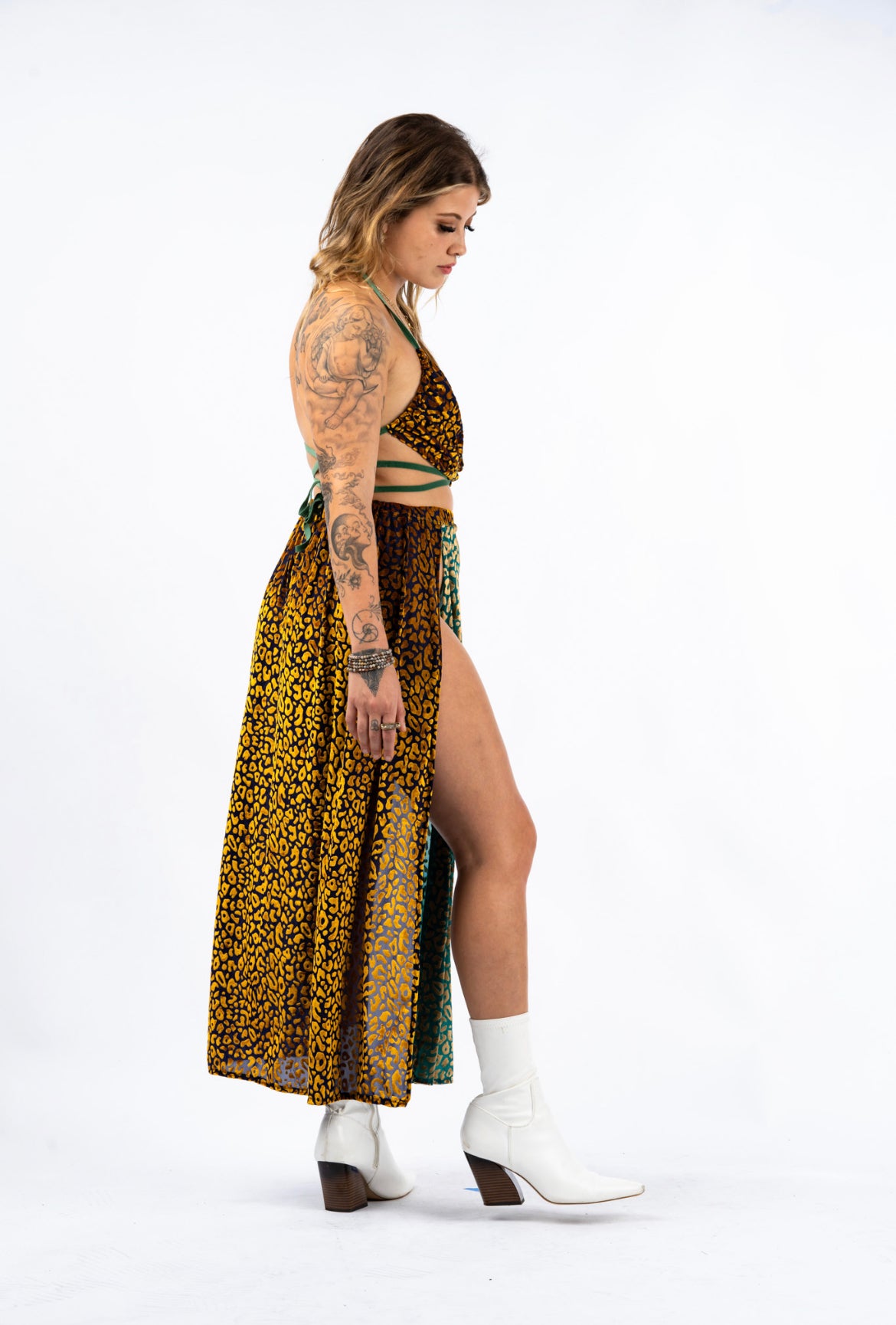 green emerald velvet dress Pura Vida Set in Two Tone Leopard, Festival Wear, Resort Wear –  Radiant1Robes