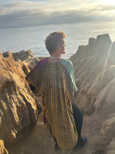 Load image into Gallery viewer, Animalia Kimono
