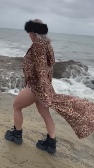 animal print robe, cheetah print kimono, festival kimono, festival robe, cheetah print robe, animal print kimono, hooded robe, festival outfit, festival fashion, handmade robe, handmade kimono, fashion outfit
